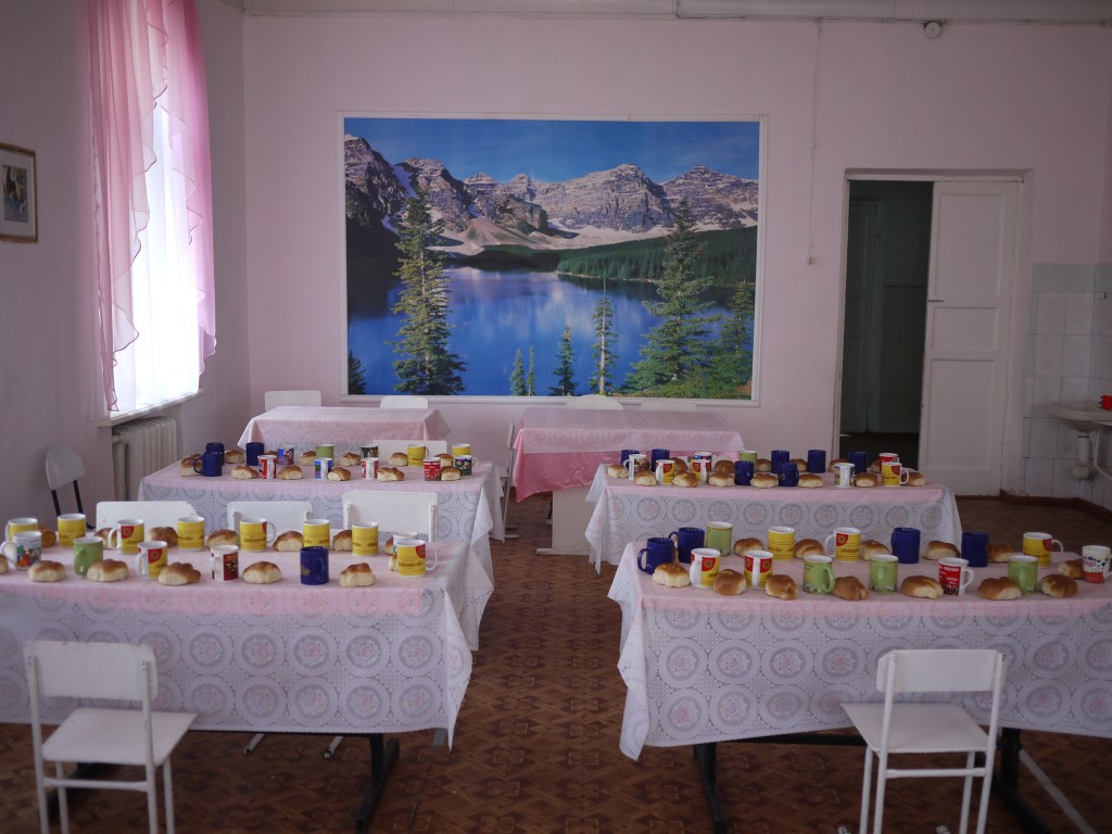 Mailuu-Suu school cafeteria