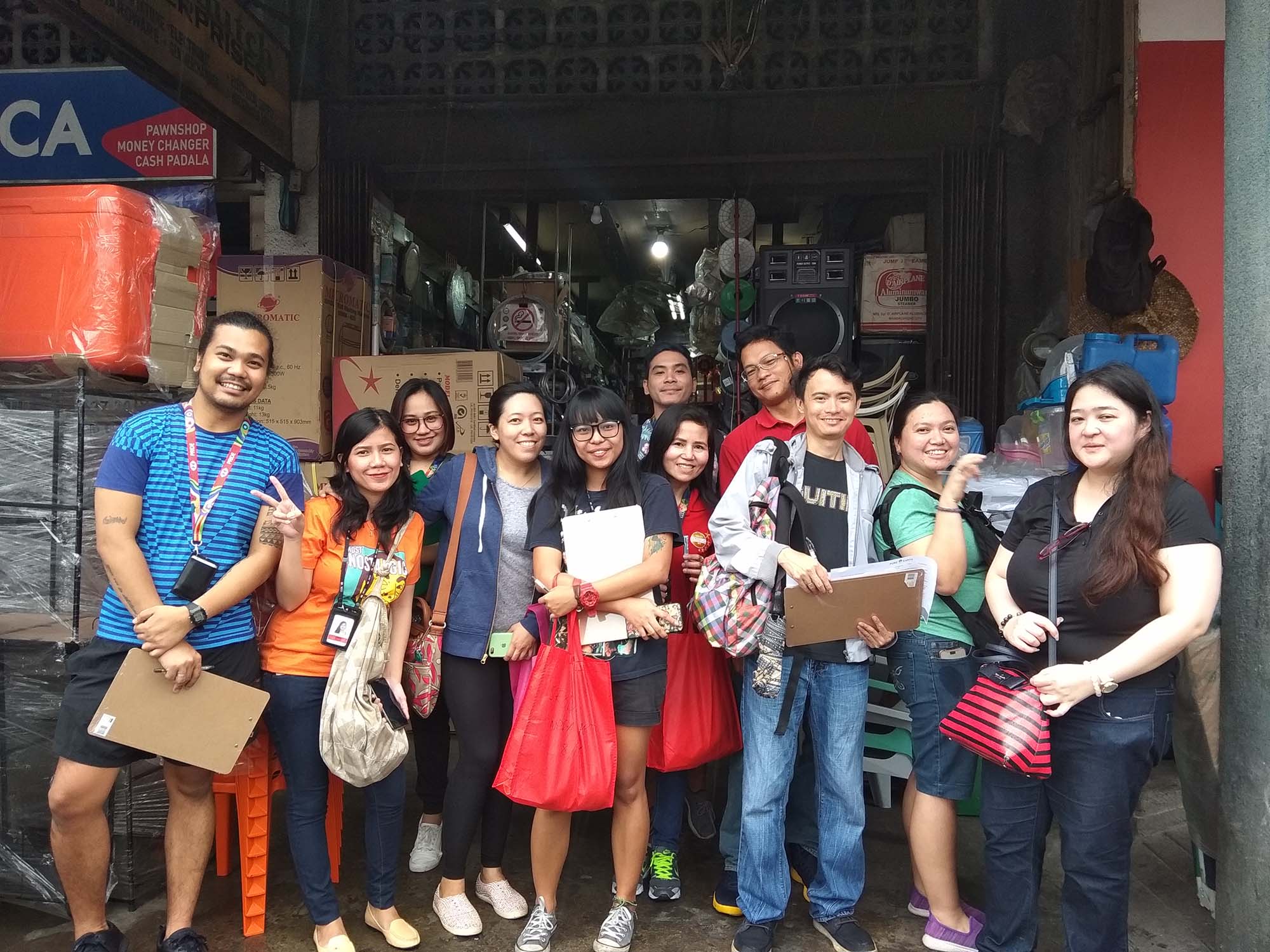 HSBC Volunteers Take Action Against River Pollution in the Philippines