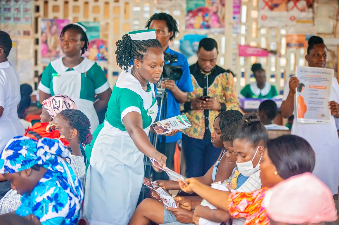 Pure Earth’s Ghana team raises community awareness about lead exposure and how families can protect their children.